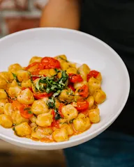 Due pomodori pasta