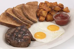 Grilled steak & eggs