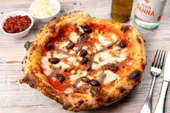 Puttanesca Pizza