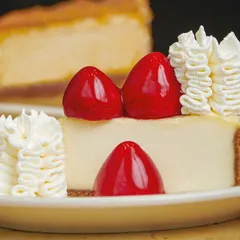 Fresh strawberry cheesecake
