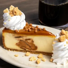 Caramel apple cheesecake