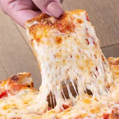 Cheese flatbread pizza