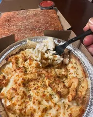 Oven-backed chicken alfredo pasta