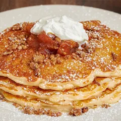 Caramel apple pancakes