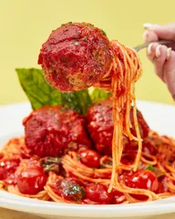 Spaghetti and meatballs