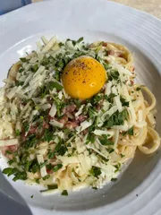 Carbonara pasta
