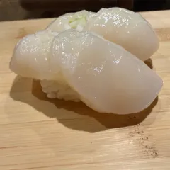 Hotate nigiri