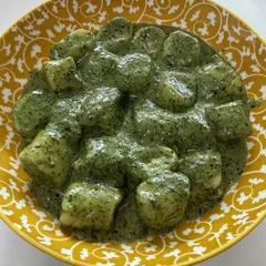 Gnocchi al pesto