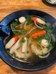 Pho do bien (seafood)