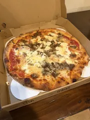 Meatball parm Pizza